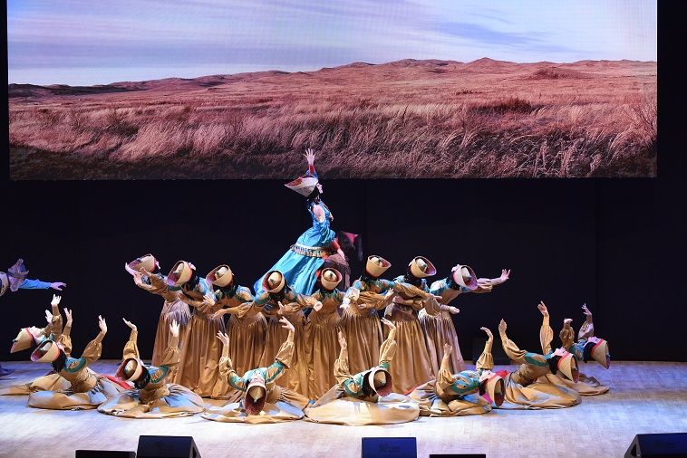 Танцы народов Енисейской Сибири исполнят в Кремле